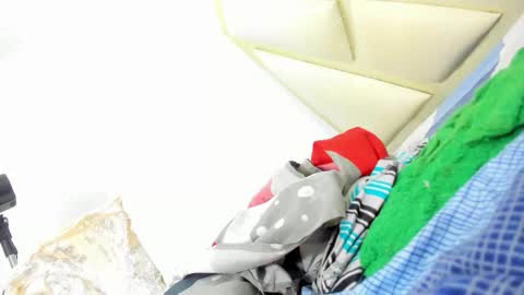 Snapshot of latinebonyts chatting on 09.22.25 latinebonyts online show from 09.22.25