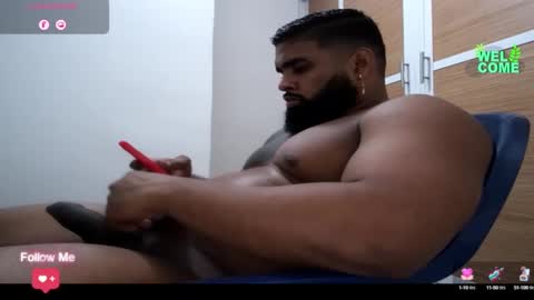 Snapshot of latinhot202423 chatting on 01.16.25 blackBear online show from 01.16.25