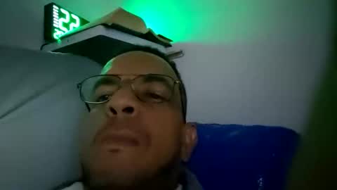 latinmartin254 online show from 04.21.26