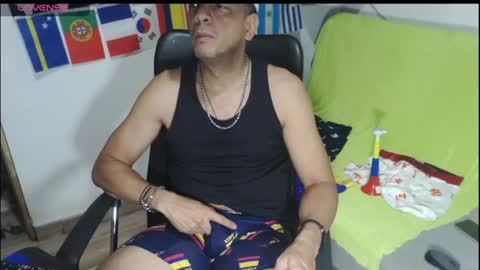 latinmartin254 online show from 06.14.26