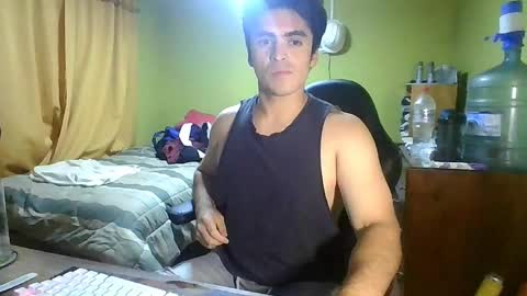 Snapshot of latinn_babe chatting on 04.05.26 latinn_babe online show from 04.05.26