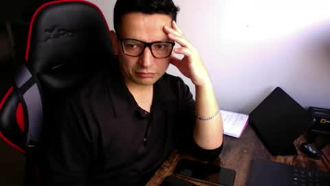 latino8484 online show from 10.14.25