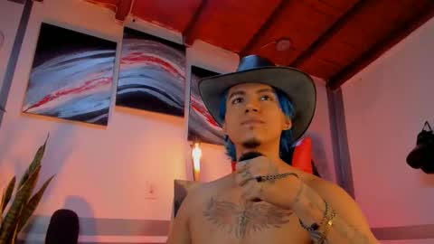 latino_boysmiles online show from 03.19.26