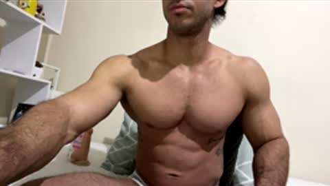 Snapshot of latino_rodri chatting on 04.23.26 latino_rodri online show from 04.23.26