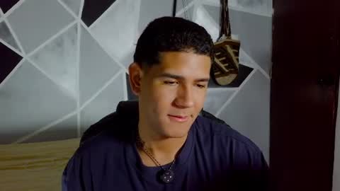 Snapshot of latinohotboy_ chatting on 06.12.26 latinohotboy_ online show from 06.12.26