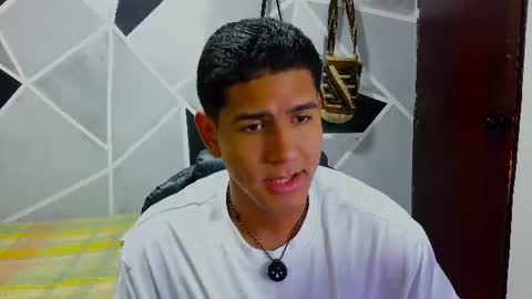 Snapshot of latinohotboy_ chatting on 06.17.26 latinohotboy_ online show from 06.17.26