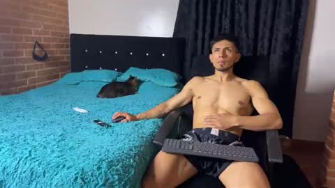 latinosadictosalsexo online show from 06.02.26