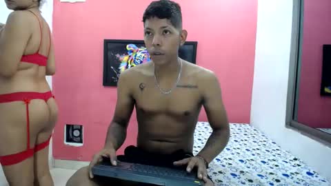 latinosnifomanos online show from 07.05.26
