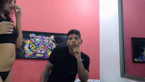 latinosnifomanos online show from 07.25.26