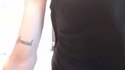 Snapshot of latins_boys_20 chatting on 12.11.24 NICK online show from 12.11.24