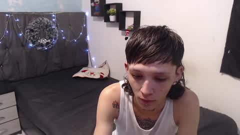 Snapshot of latins_boys_20 chatting on 12.15.24 NICK online show from 12.15.24