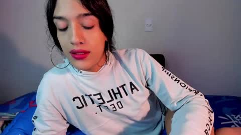 Snapshot of latinsecretfantasy chatting on 02.11.25 latinsecretfantasy online show from 02.11.25