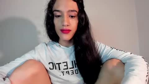 Snapshot of latinsecretfantasy chatting on 02.24.25 latinsecretfantasy online show from 02.24.25