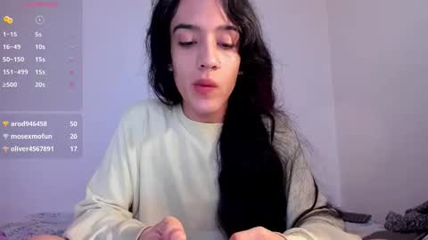 Snapshot of latinsecretfantasy chatting on 10.17.25 latinsecretfantasy online show from 10.17.25