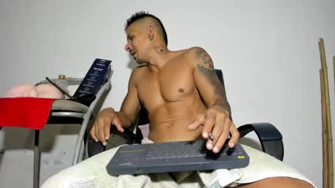 LatinShaman online show from 04.15.26