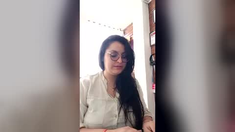 Snapshot of latinwishes chatting on 07.14.26 Julieta online show from 07.14.26