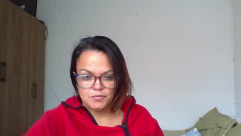 Laura online show from 06.12.26