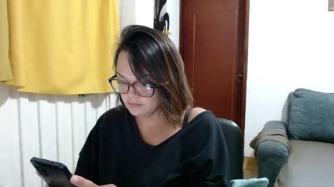 Laura online show from 06.19.26