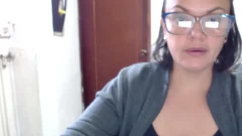 Laura online show from 07.08.26