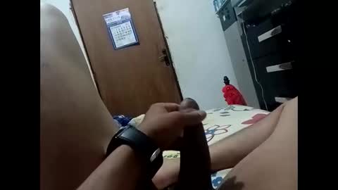 Snapshot of lau_laerte chatting on 12.03.25 Lau BR online show from 12.03.25