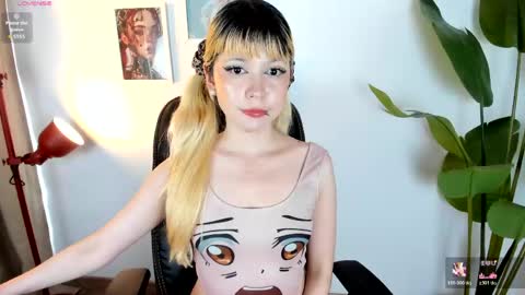laukyubey1 online show from 05.13.26