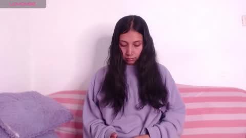 Snapshot of lauoficiall chatting on 09.22.25 lauoficiall online show from 09.22.25