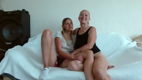 LAURA  ANNA online show from 07.27.26