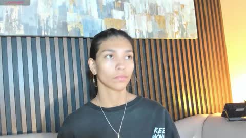 Laura online show from 02.15.26