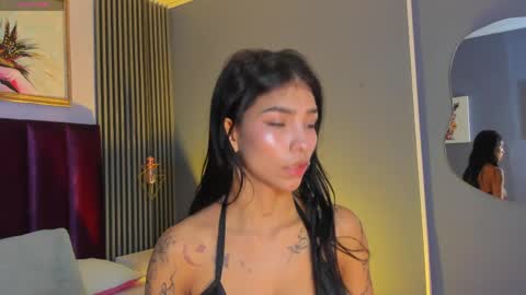 Snapshot of laura_aristizabal_19 chatting on 06.06.26 Laura online show from 06.06.26