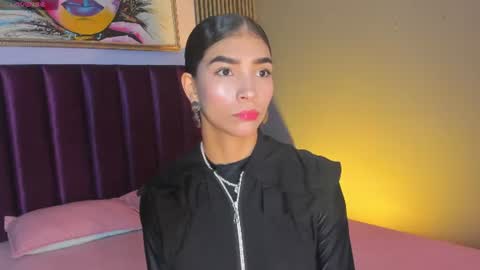 Snapshot of laura_aristizabal_19 chatting on 06.10.26 Laura online show from 06.10.26