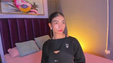 Snapshot of laura_aristizabal_19 chatting on 07.12.26 Laura online show from 07.12.26