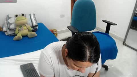 laura_foxx2379 online show from 07.15.26