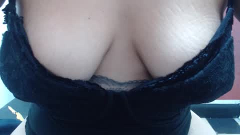  Laura  online show from 02.08.26