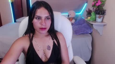 Laura Pink    online show from 12.15.24