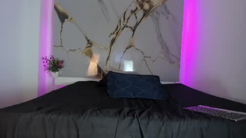 laura_serena online show from 07.28.26