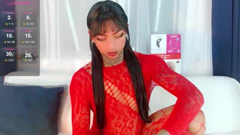 Laura online show from 02.15.26