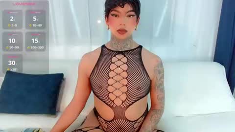 Laura online show from 06.21.26