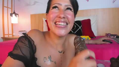 Laura online show from 07.07.26