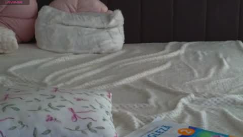 NatalieDelight online show from 04.23.26