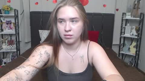 LauraHlot online show from 07.13.26