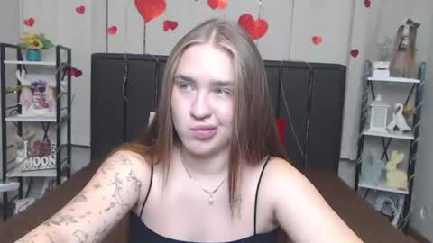 LauraHlot online show from 07.17.26