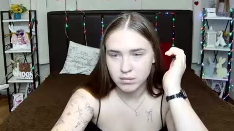 LauraHlot online show from 07.22.26