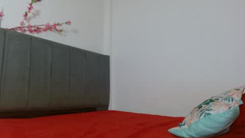 Laura online show from 04.17.26