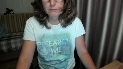 Lauraoven1 online show from 07.15.26