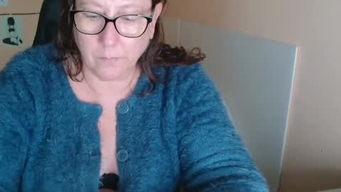 laureanne online show from 12.02.24