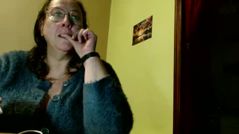 laureanne online show from 12.02.24