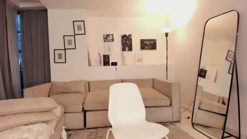 laureen_se online show from 07.20.26