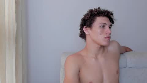 Laureent online show from 02.15.25