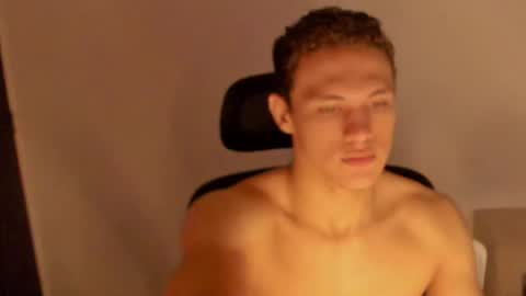 Laureent online show from 02.26.26