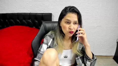 Snapshot of lauren_ashlee chatting on 12.02.24 Lauren Independent model online show from 12.02.24